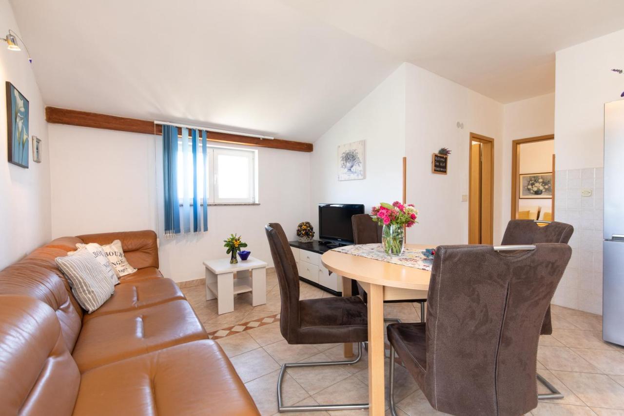 Apartments House Risika Extérieur photo