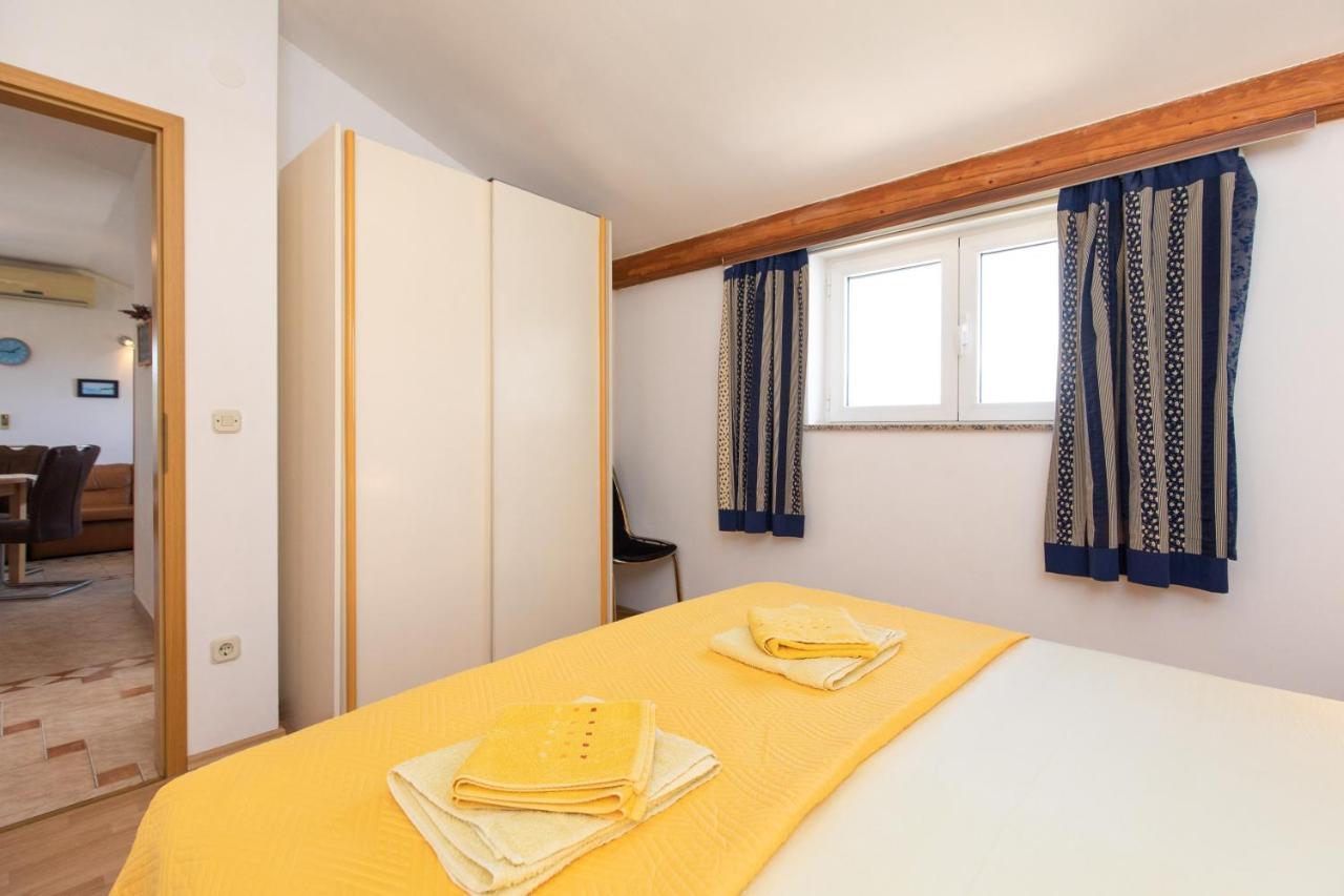 Apartments House Risika Extérieur photo
