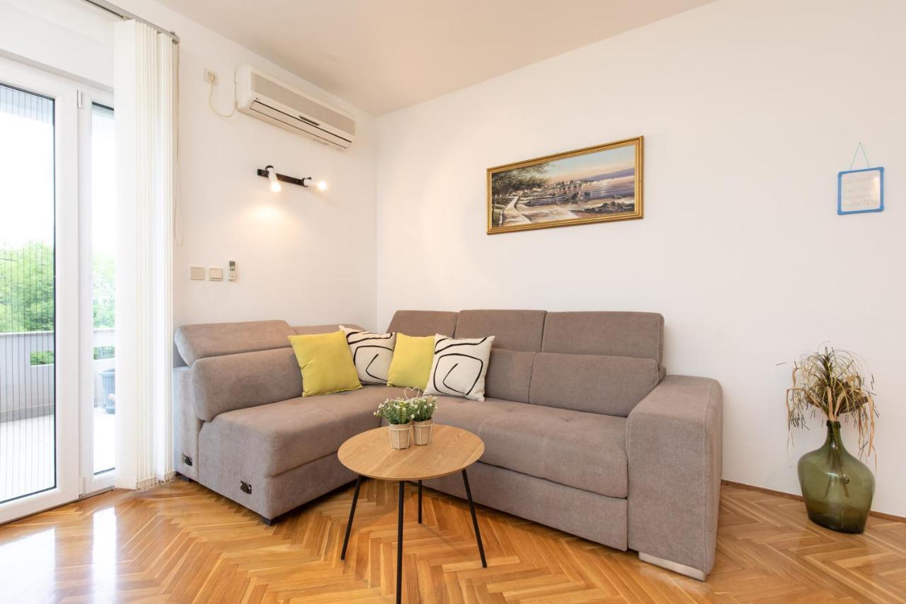 Apartments House Risika Extérieur photo