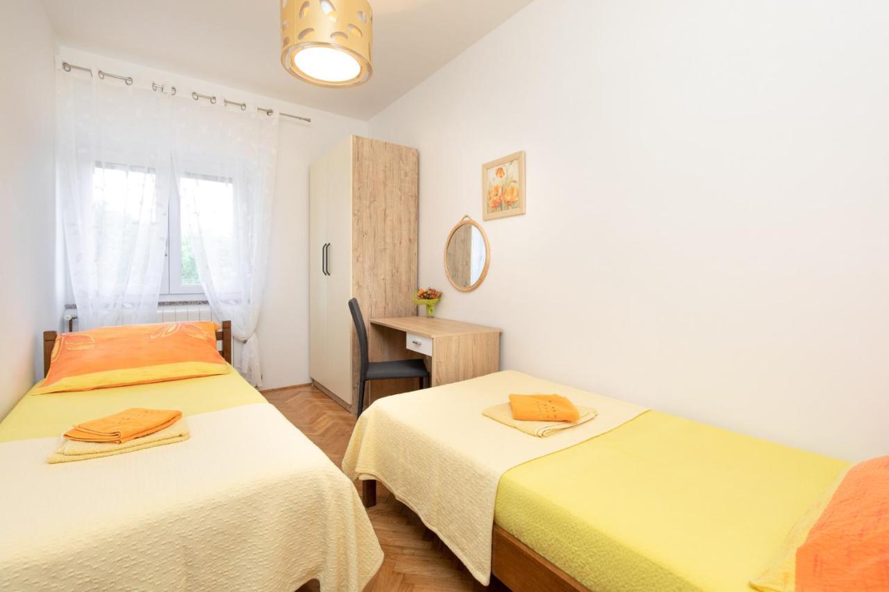 Apartments House Risika Extérieur photo