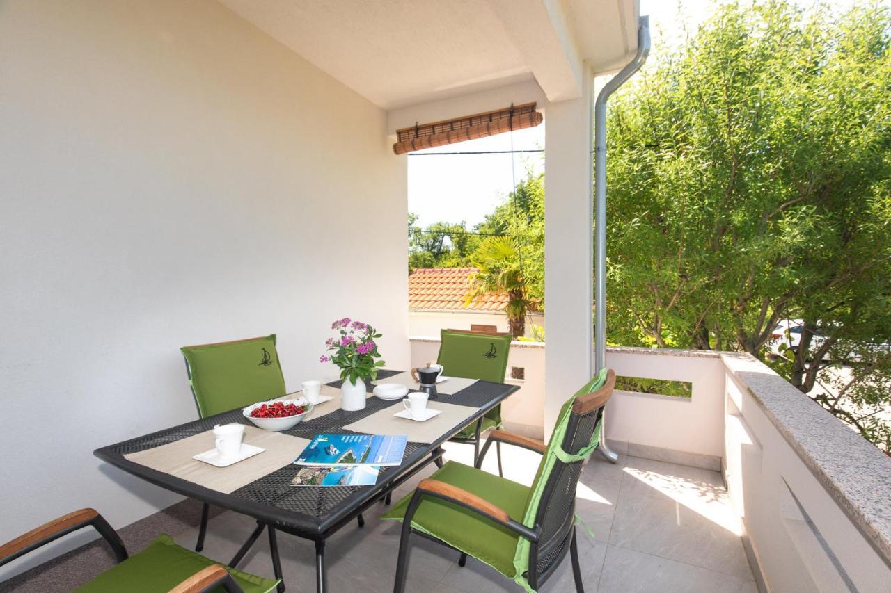 Apartments House Risika Extérieur photo